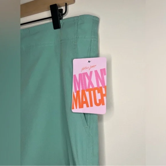 Kortni Jeane - Men's Boardies - Size 36 - Picture 2 of 11